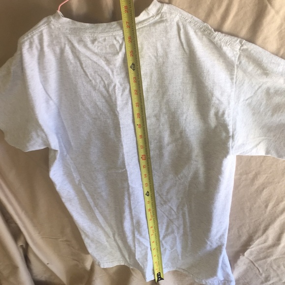 Wrinkled Vintage Cat Graphic Tee - Picture 6 of 7